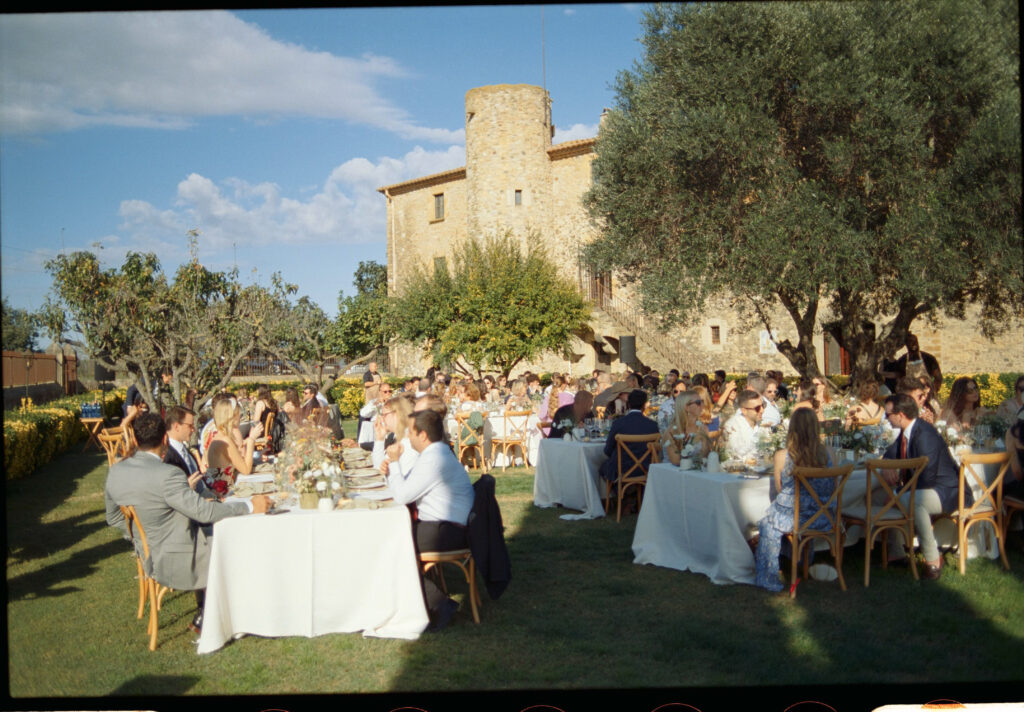 Wedding breakfast in the gardens of Mas Sendra, catalunya. 