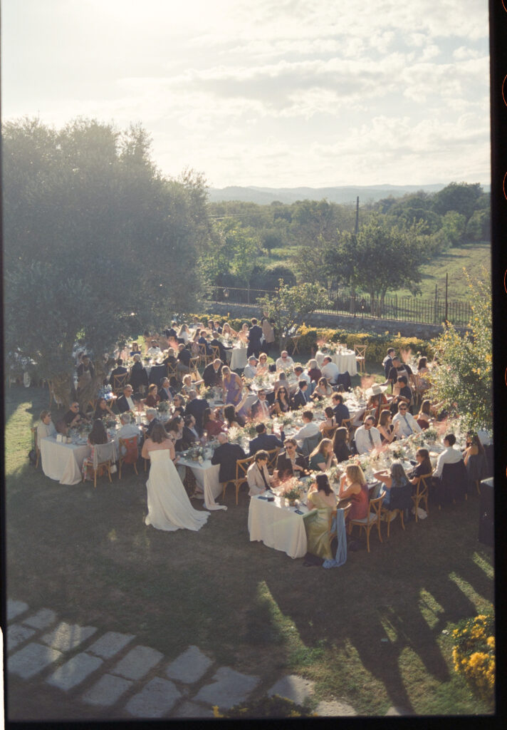 The outdoor dining space at Mas Sendra